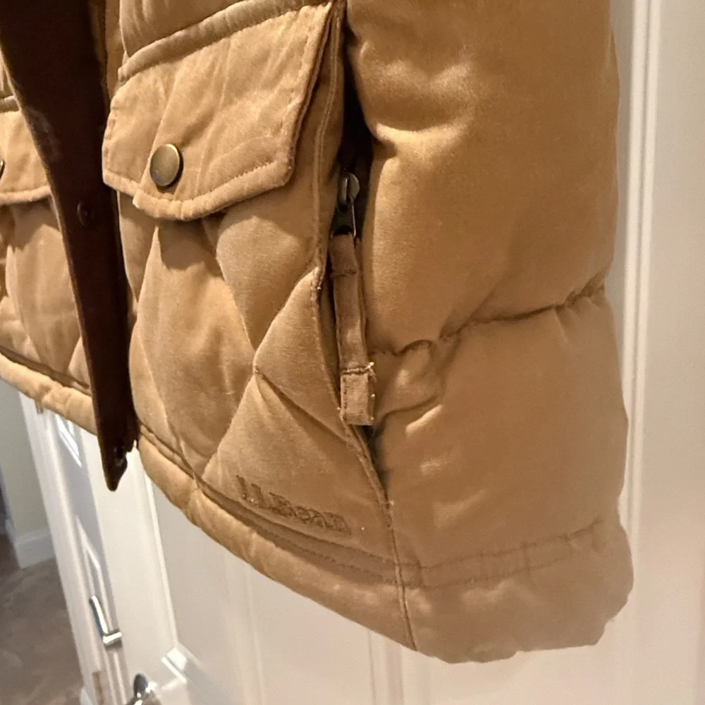 L.L. Bean Golden Brown Waxed Down  Quilted Vest - Picture 5 of 11